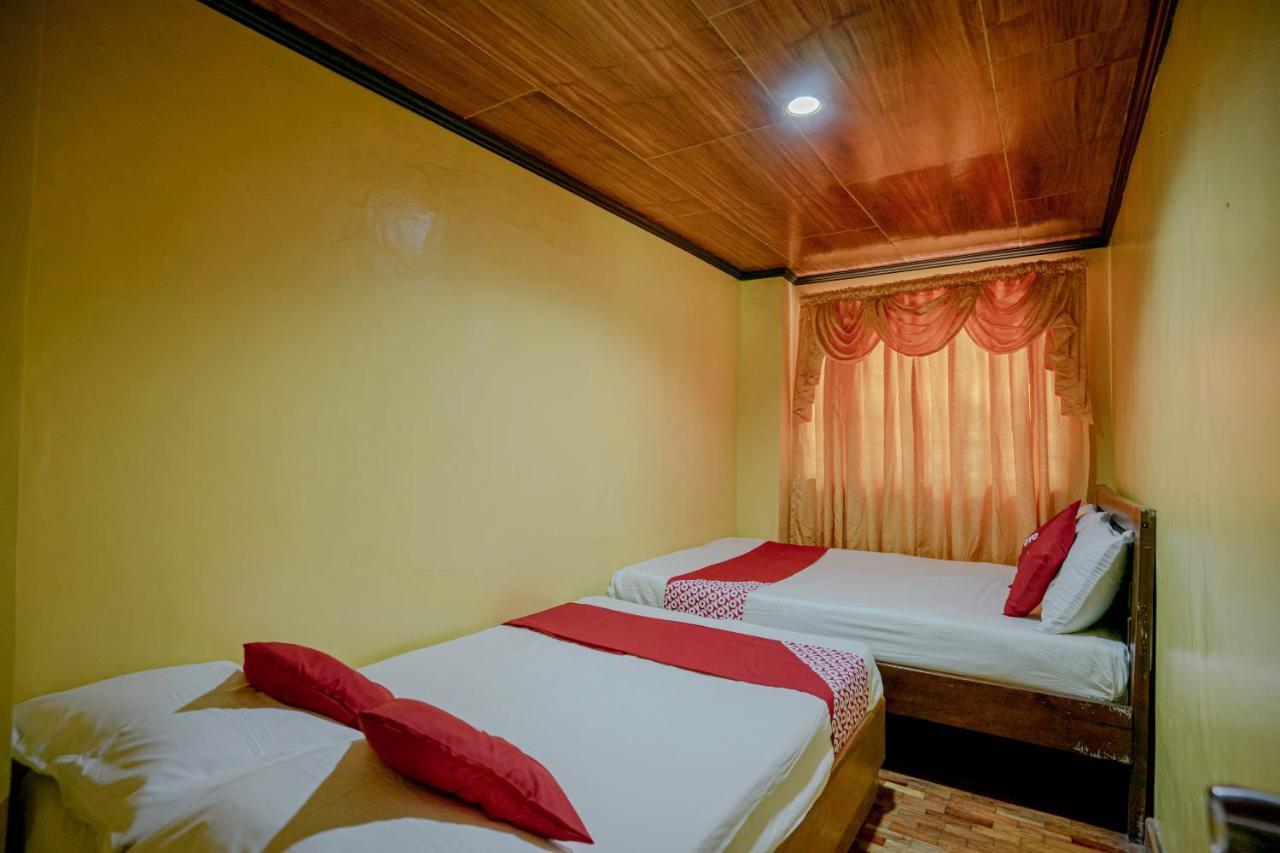 Oyo 760 Tiptop Vacation Homes Baguio City Exteriér fotografie